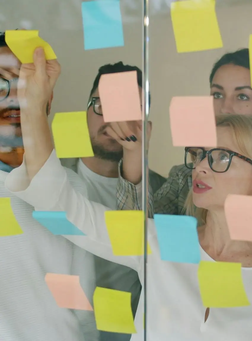 Consultants mapping business processes before an ERP implementation